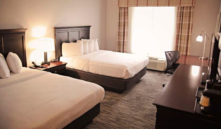 Country Inn & Suites by Radisson, Frackville (Pottsville), PA