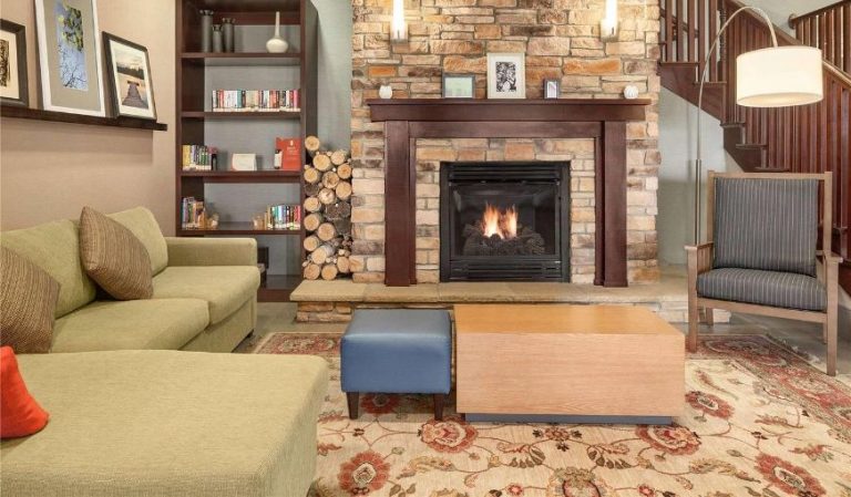 Country Inn & Suites by Radisson, Lima, OH