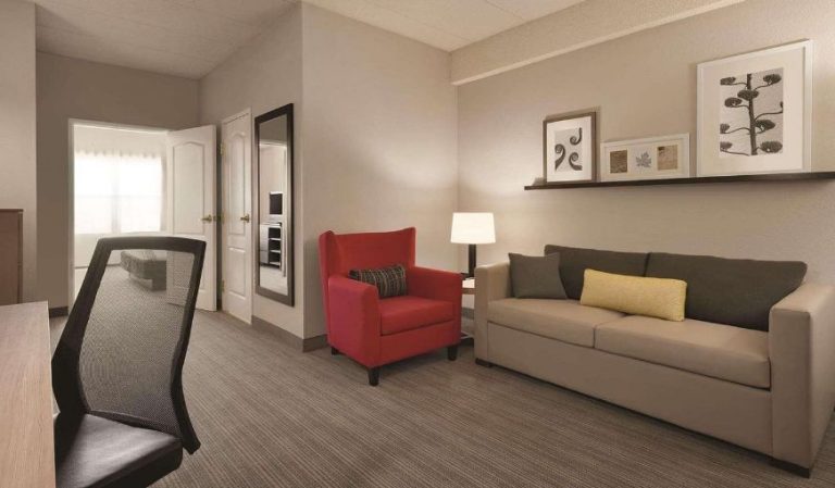 Country Inn & Suites by Radisson, Shoreview, MN