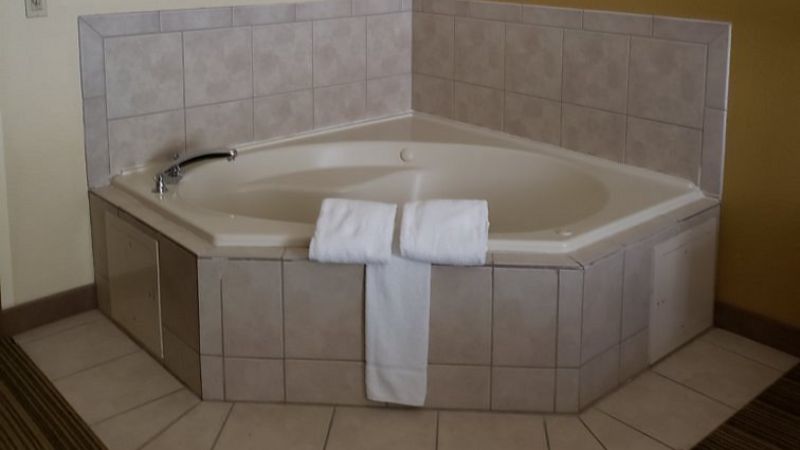Country Inn & Suites by Radisson, St. Charles, MO