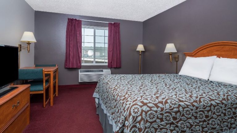 Days Inn by Wyndham Fargo/Casselton