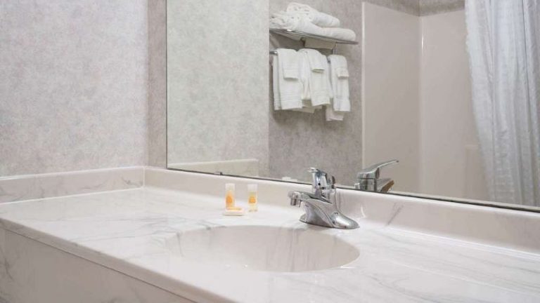 Days Inn by Wyndham Fargo/Casselton