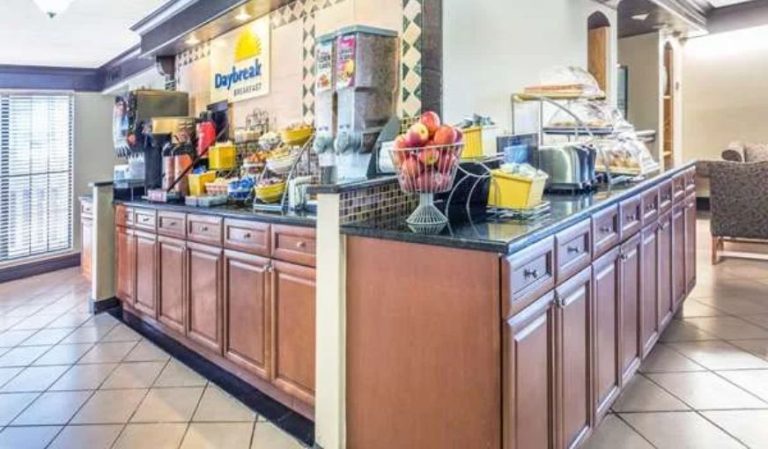 Econo Lodge Richmond-North Chesterfield
