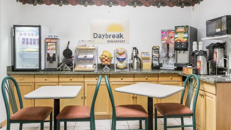 Days Inn by Wyndham Evanston WY