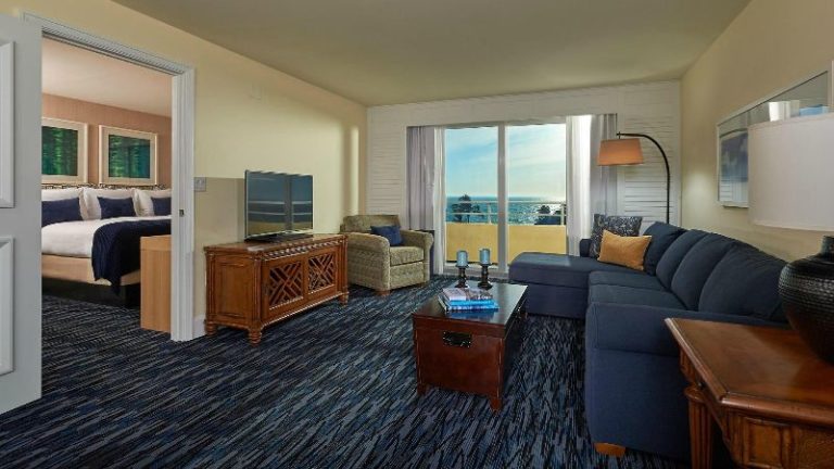 Edgewater Beach Hotel