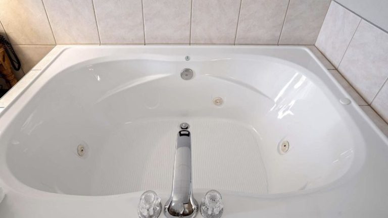 Elevation Inn & Suites