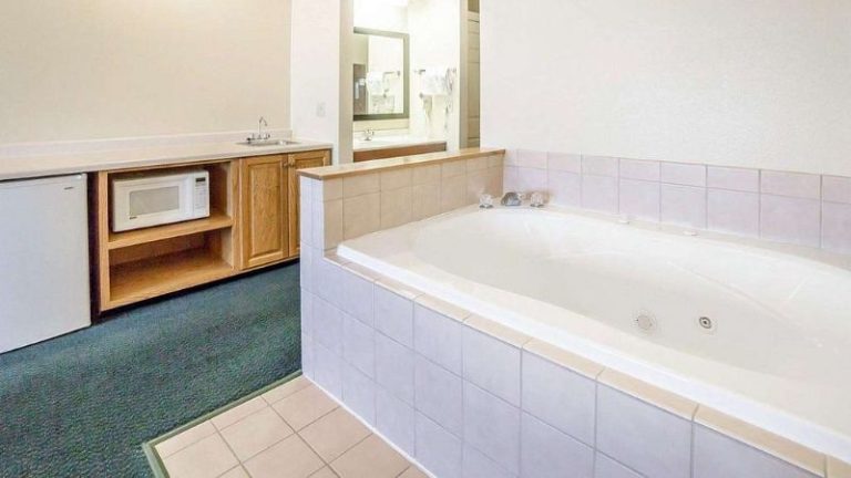 FairBridge Inn & Suites Glendive