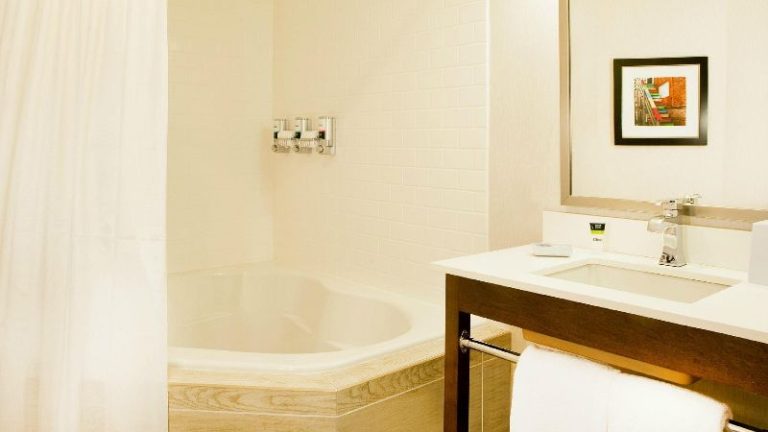Four Points by Sheraton Newark Christiana Wilmington