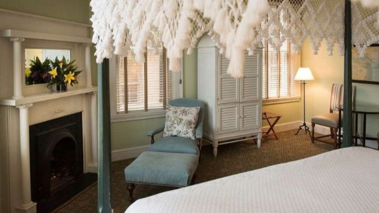 Fulton Lane Inn