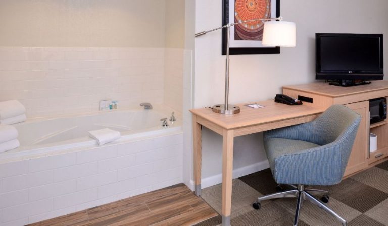 Hampton Inn Tulsa-Sand Springs
