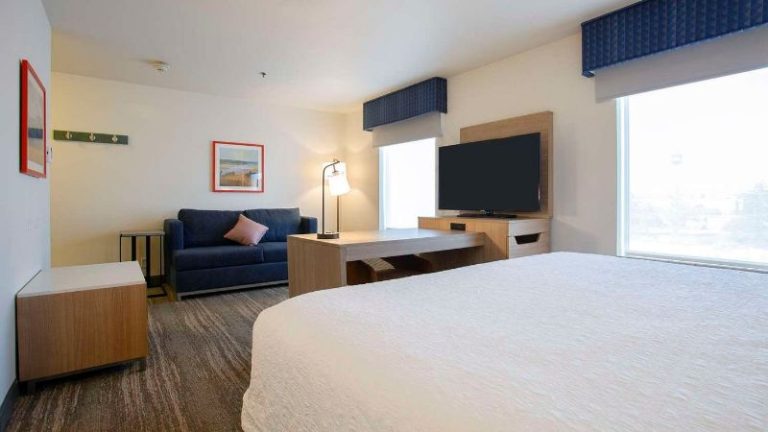 Hampton Inn & Suites Mountain Home