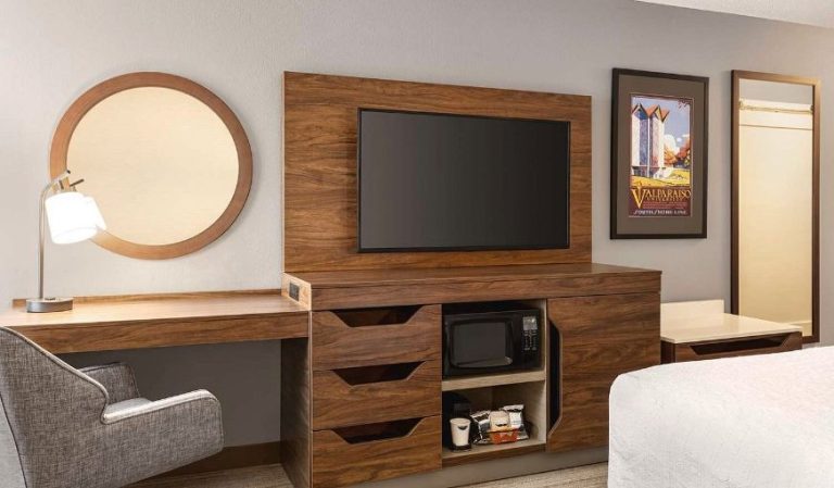 Hampton Inn & Suites Valparaiso