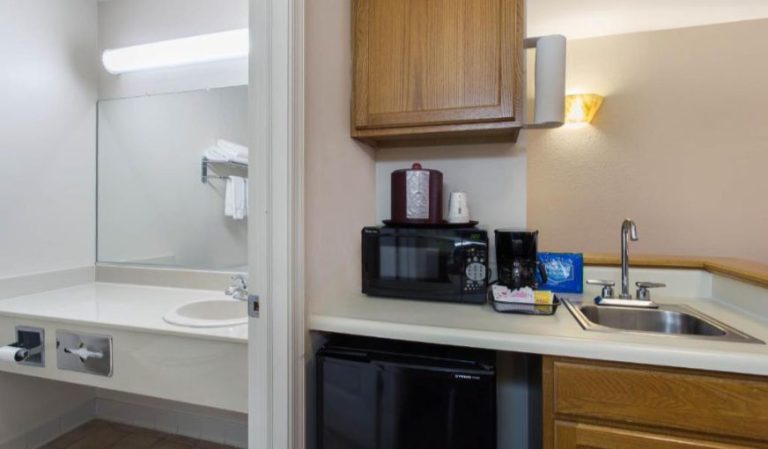 Hawthorn Suites by Wyndham Allentown-Fogelsville