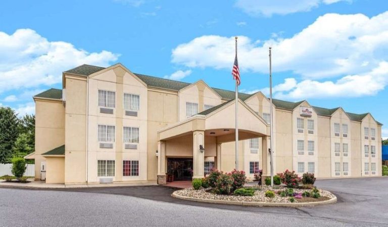 Hawthorn Suites by Wyndham Allentown-Fogelsville