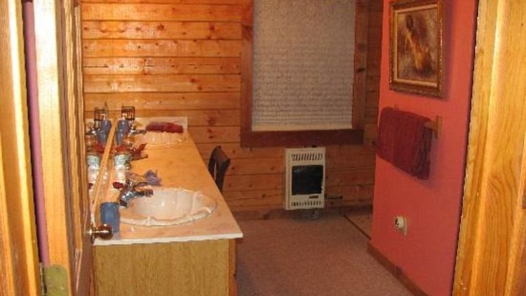 Hidden Valley Guest Ranch