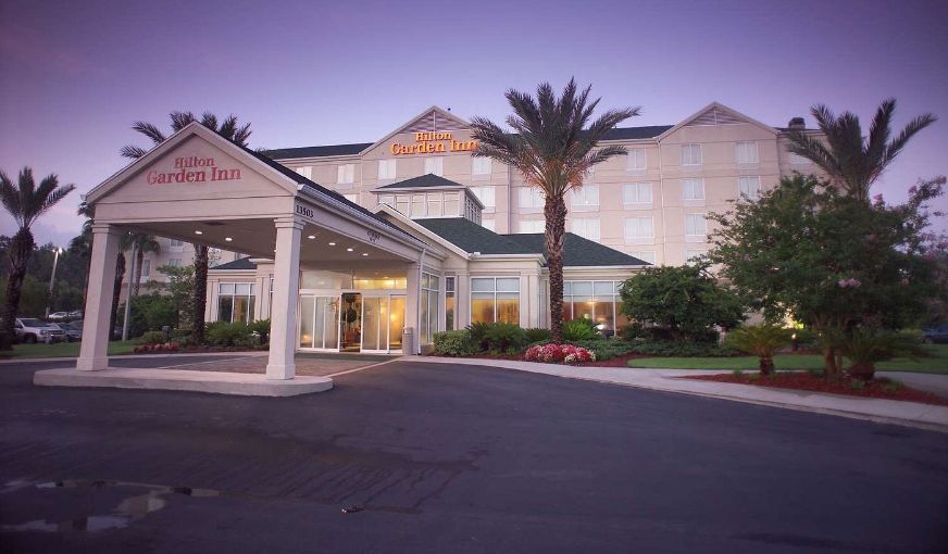 Hilton Garden Inn Jacksonville Airport, room with private jacuzzi, photo 6