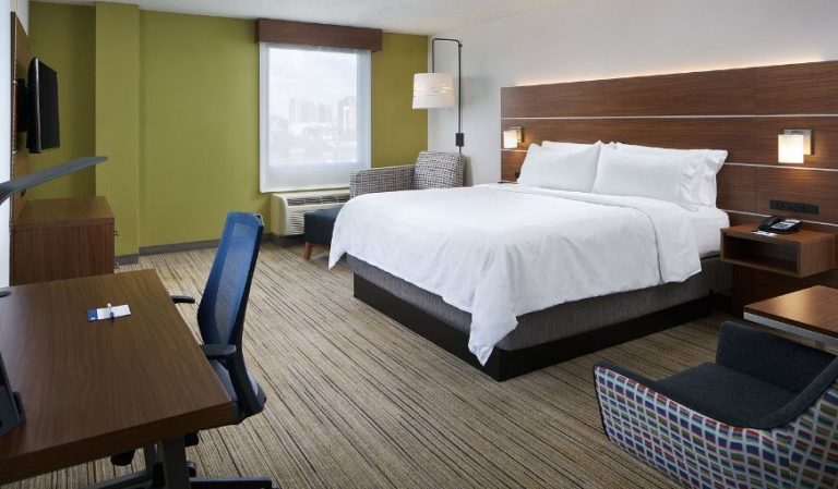 Holiday Inn Express Richmond – Downtown, an IHG Hotel