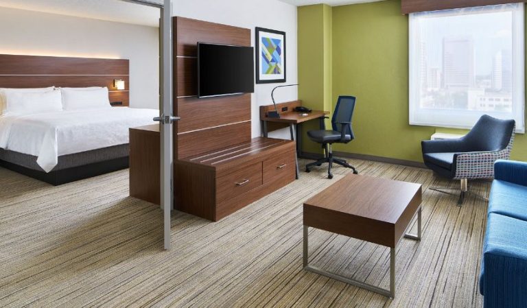 Holiday Inn Express Richmond – Downtown, an IHG Hotel