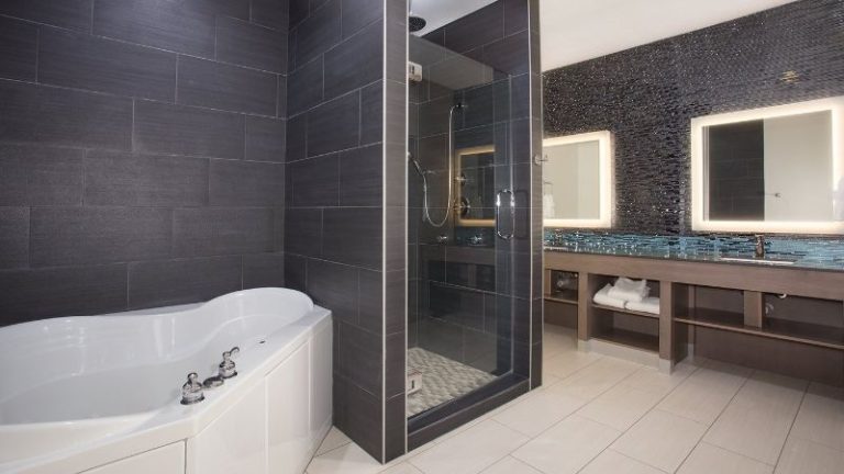 Holiday Inn Express & Suites Amarillo, an IHG Hotel