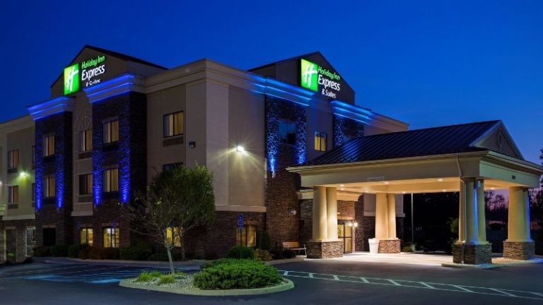 Holiday Inn Express & Suites Lewisburg, an IHG Hotel
