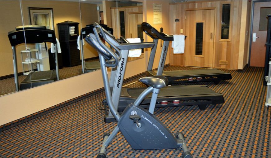 Holiday Inn Express & Suites Suffolk An IHG Hotel, photo 7