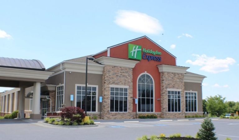 Holiday Inn Express Woodstock-Shenandoah Valley, an IHG Hotel