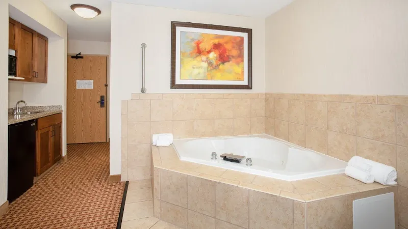 Holiday Inn Express & Suites Gillette, an IHG Hotel