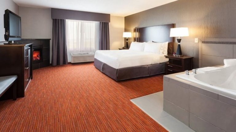 Holiday Inn Express & Suites Rapid City I-90, an IHG Hotel