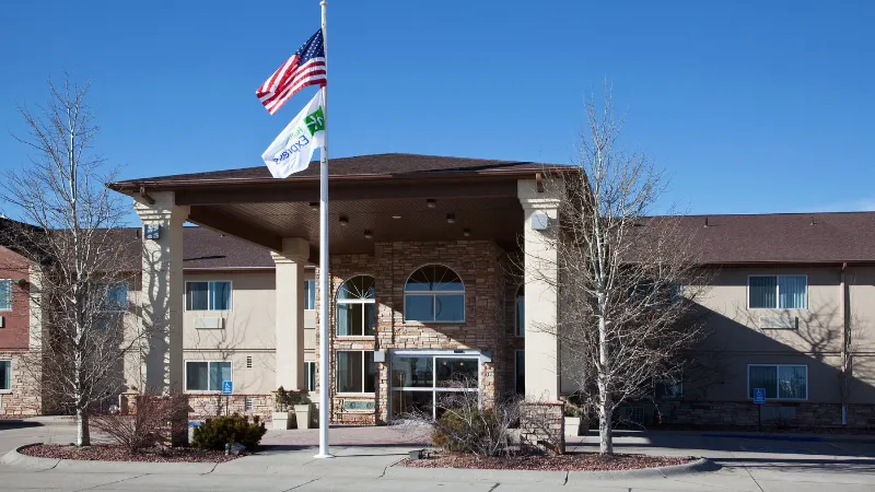 Holiday Inn Express & Suites Torrington, an IHG Hotel, room with private jacuzzi, photo 8