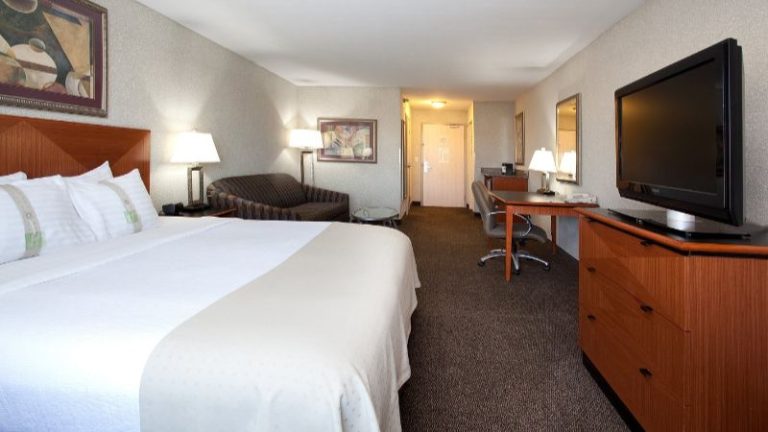 Holiday Inn Rock Springs, an IHG Hotel