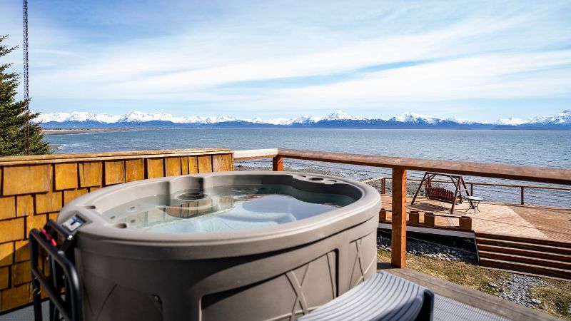 Homer Inn & Spa, room with private jacuzzi, photo 1
