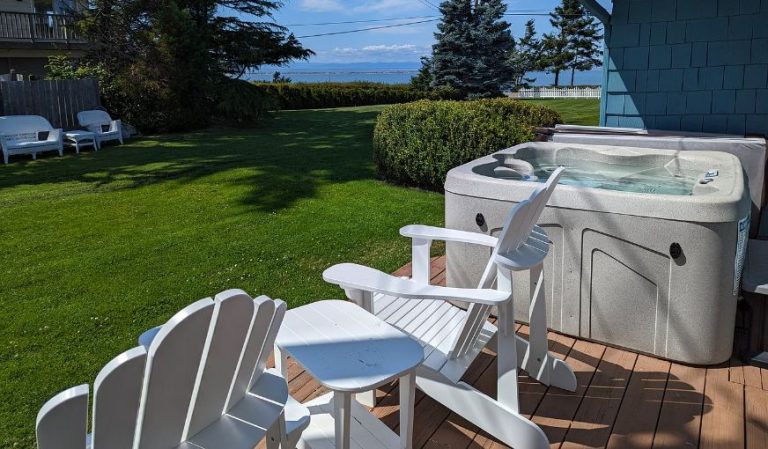 Juan de Fuca Cottages