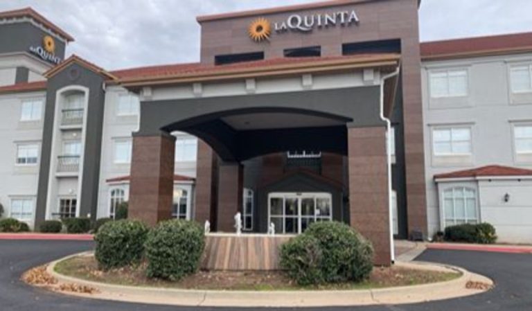 La Quinta Inn & Suites by Wyndham Okc North – Quail Springs