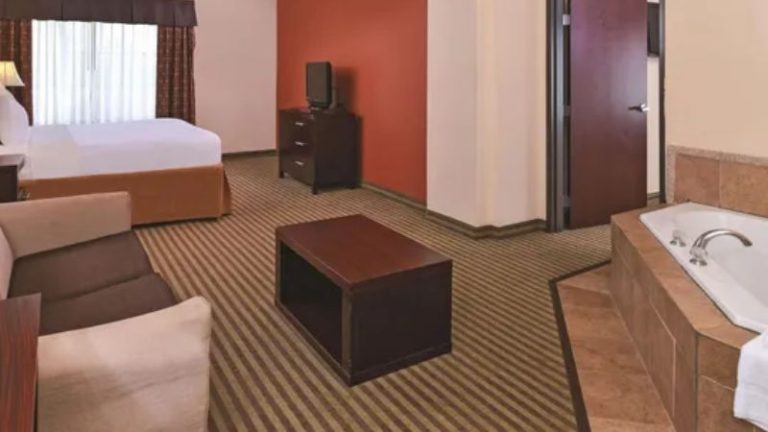 La Quinta Inn & Suites by Wyndham Woodward