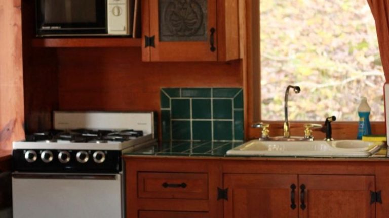 Lake Lucerne Resort and Ranch