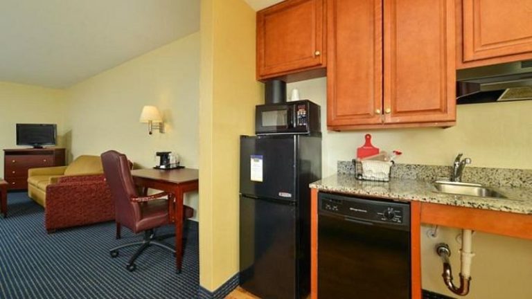Mainstay Suites Dover