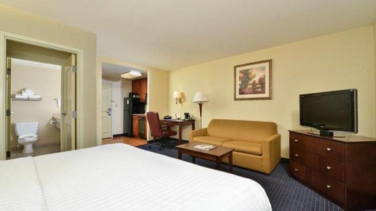Mainstay Suites Dover