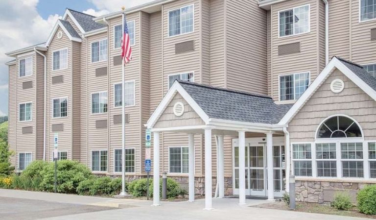 Microtel Inn & Suites by Wyndham Mansfield