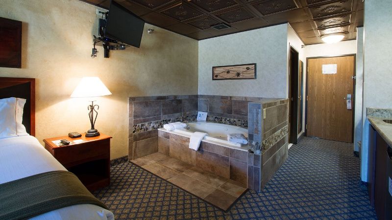 Miles City Hotel & Suites