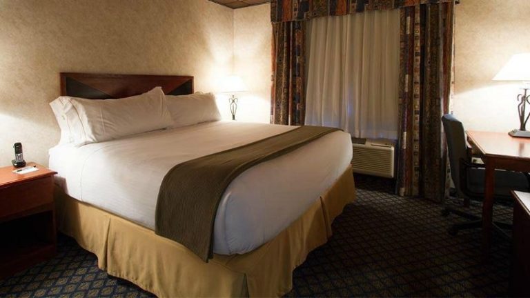 Miles City Hotel & Suites