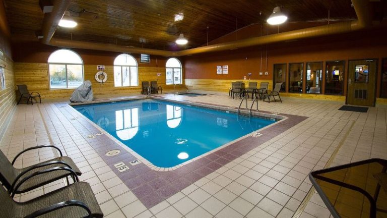 Miles City Hotel & Suites