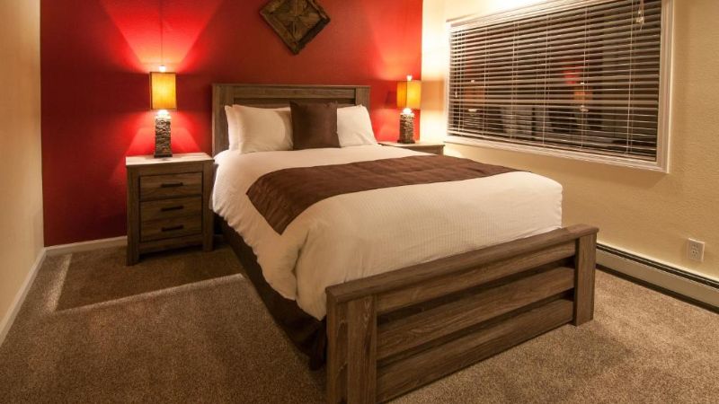 North Lake Lodges & Villas, room with private jacuzzi, photo 2