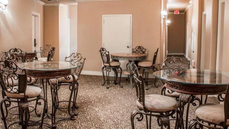 O’Brien Riverwalk Boutique Hotel
