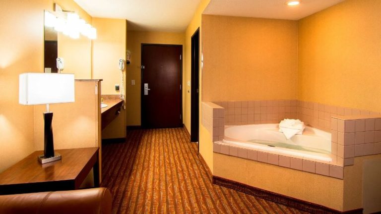 Phoenix Inn Suites Albany