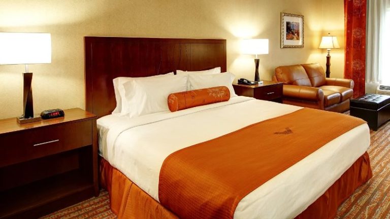 Phoenix Inn Suites Albany
