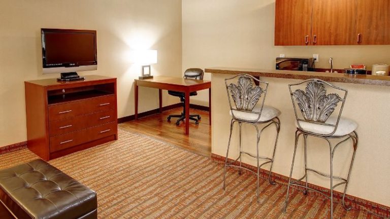 Phoenix Inn Suites Albany