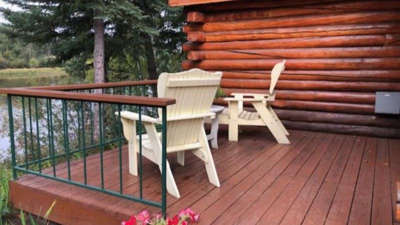 Pike’s Waterfront Lodge, room with private jacuzzi, photo 6