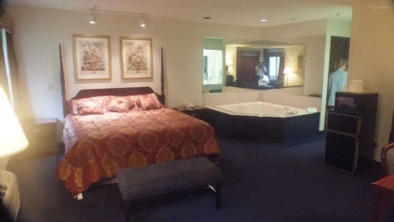 Q Express Inn & Suites