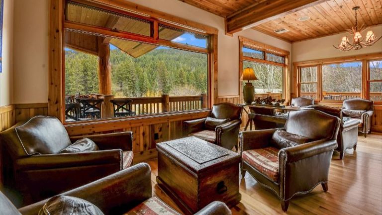 Rainbow Ranch Lodge