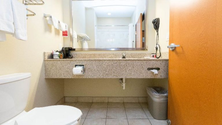 Ramada by Wyndham College Station